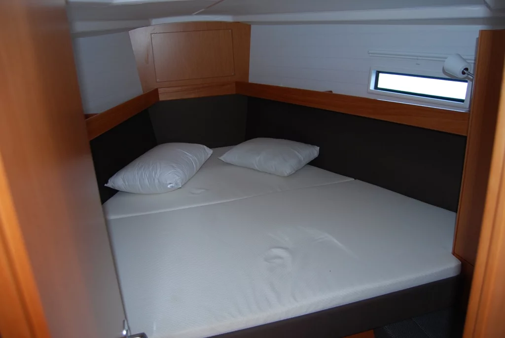 Bavaria Cruiser 37 (Anemos)  - 2