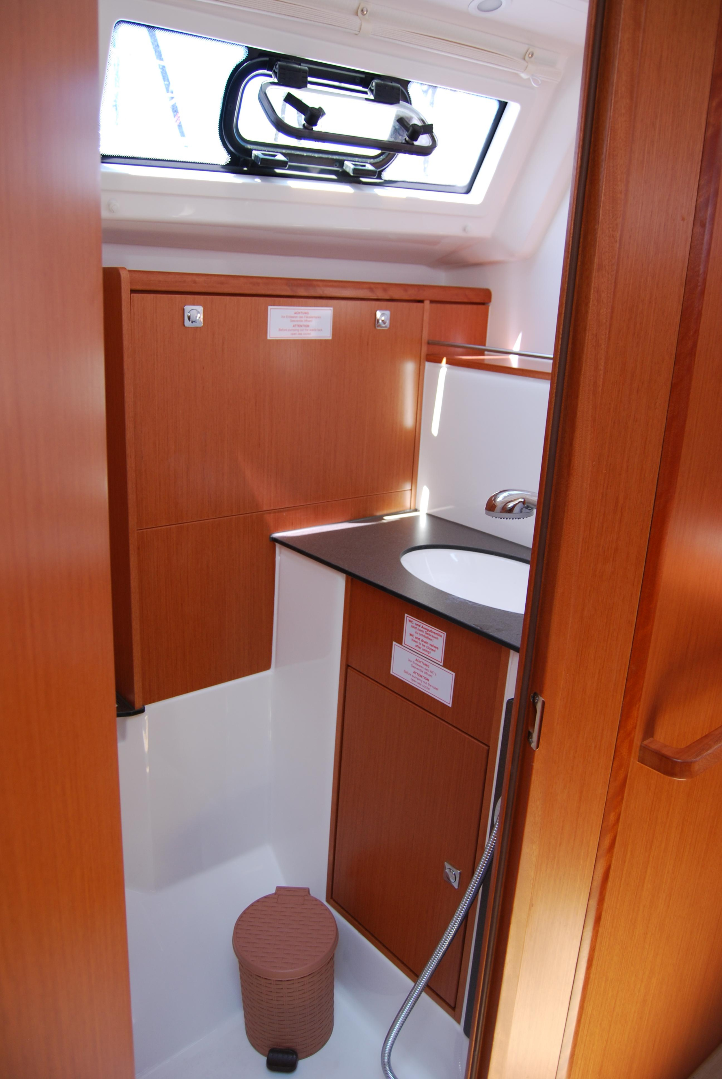 Photo #2 - Bavaria Cruiser 37 (Anemos) in Corfu - 10081