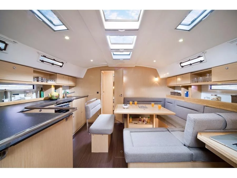 Bavaria 45 Cruiser (IBulut) Interior image - 17
