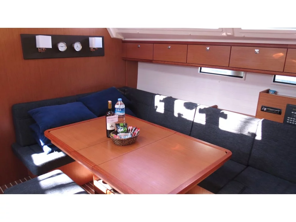 Bavaria Cruiser 46 (Sita) Interior image - 3