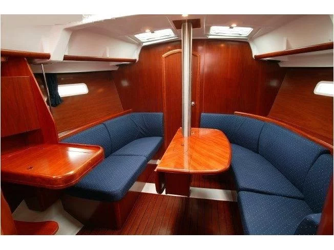 Oceanis 373 (Liberte) Interior image - 1