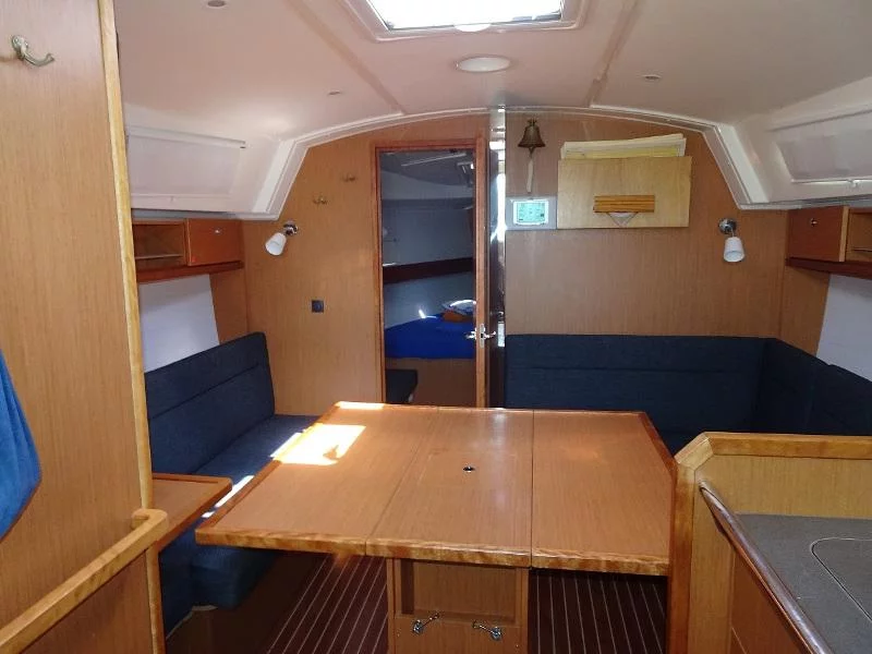 Bavaria 36 Cruiser (ADORA) Interior image - 2