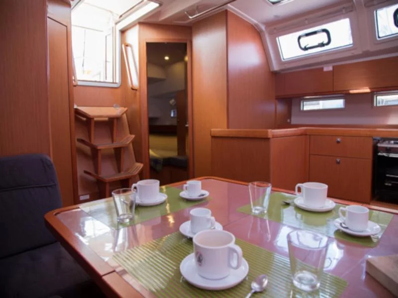 Bavaria Cruiser 46 (Tha) Interior image - 2