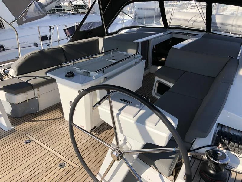 Oceanis 51.1 (Salt Water ( - - Inverter - 12 pax))  - 5
