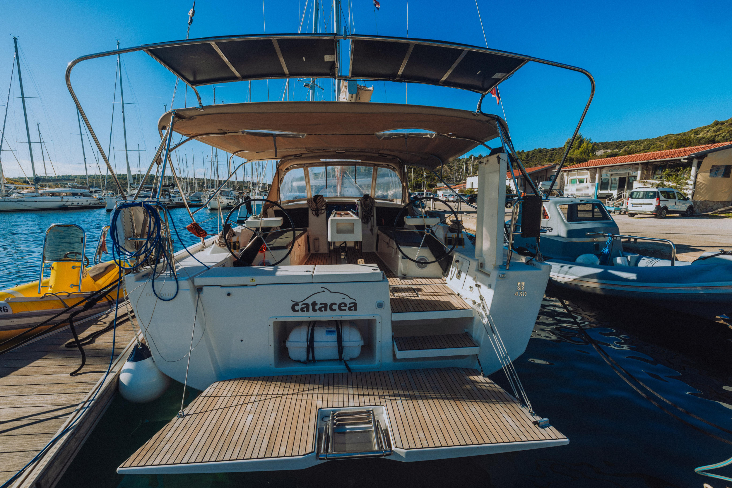 Dufour 430 — photo 15
