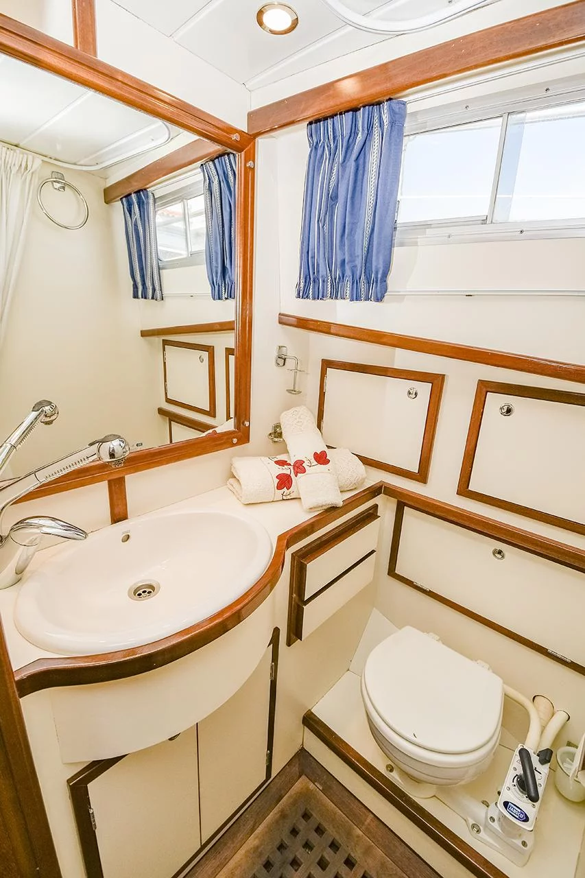 Menorquina Yacht 100 (Mar de Coral)  - 4
