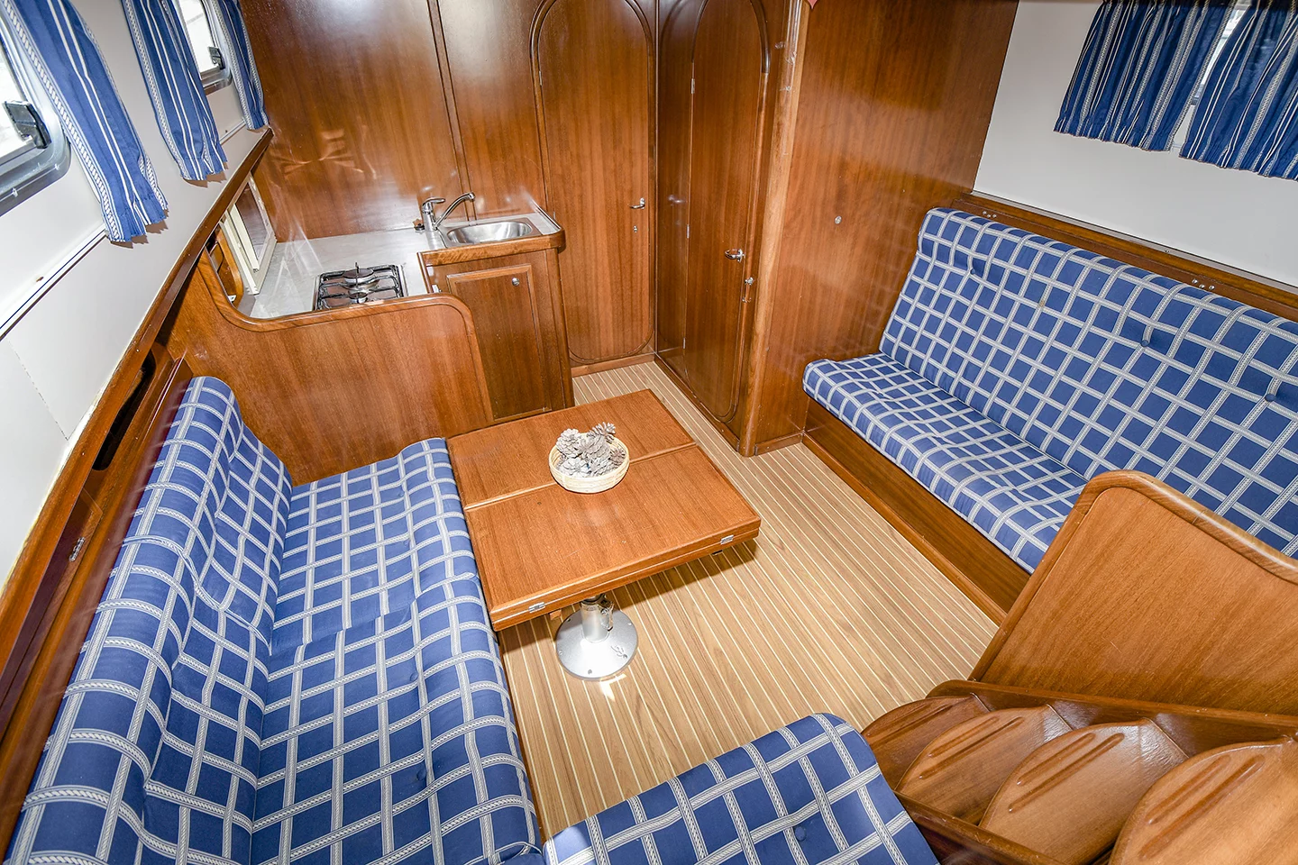 Menorquina Yacht 100 (Mar de Coral)  - 13