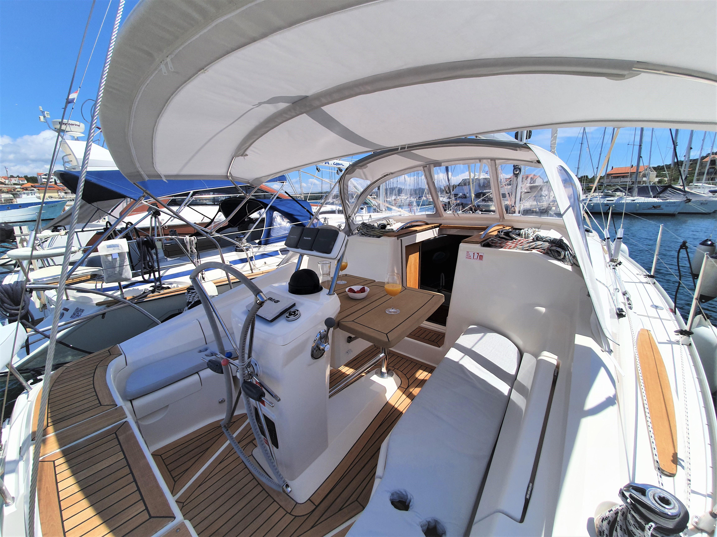 Photo #18 - Elan 344 Impression (Vita I) in Murter - 12129