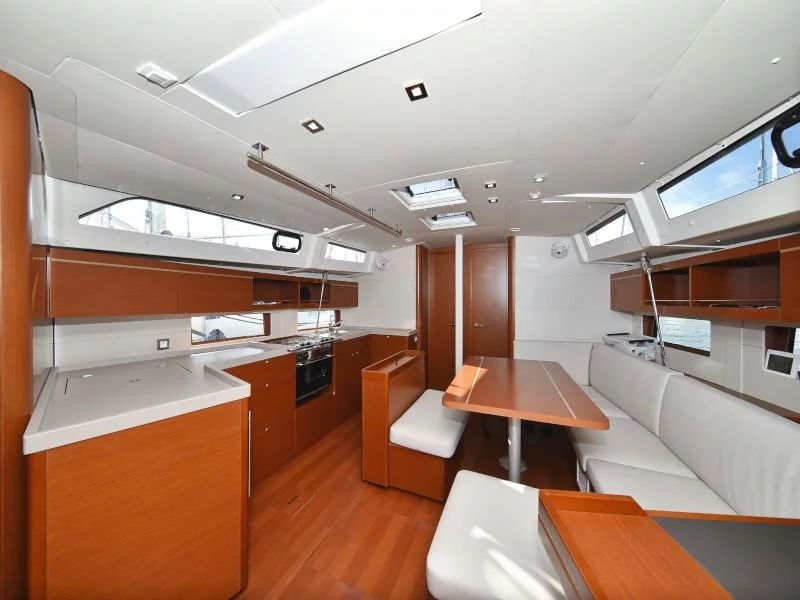 Oceanis 46.1 (Antonela M)  - 75