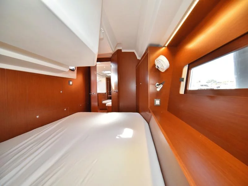 Oceanis 46.1 (Antonela M)  - 64
