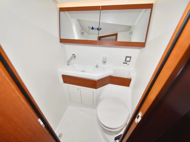 Oceanis 46.1 (Antonela M)  - 73