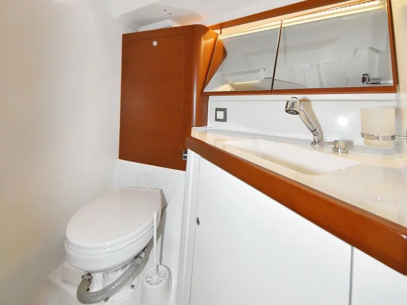 Oceanis 46.1 (Antonela M)  - 41