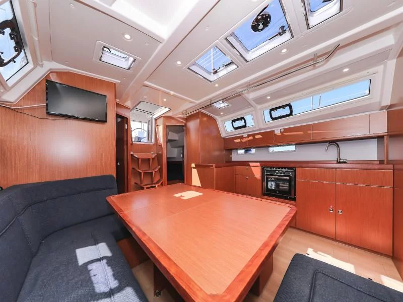 Bavaria Cruiser 46 (Jameson II)  - 22