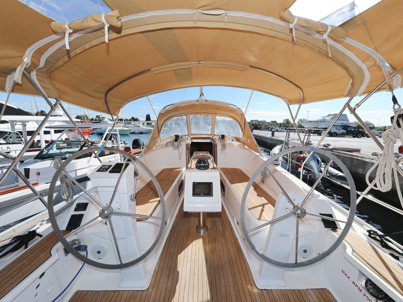 Photo #99 - Bavaria Cruiser 37 (Lupe) in Zadar - 6056