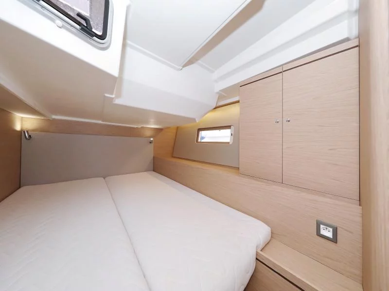 Oceanis 51.1 (ZEPHYR B)  - 76