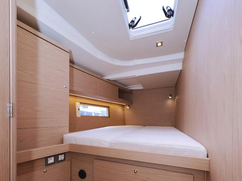 Oceanis 51.1 (ZEPHYR B)  - 36