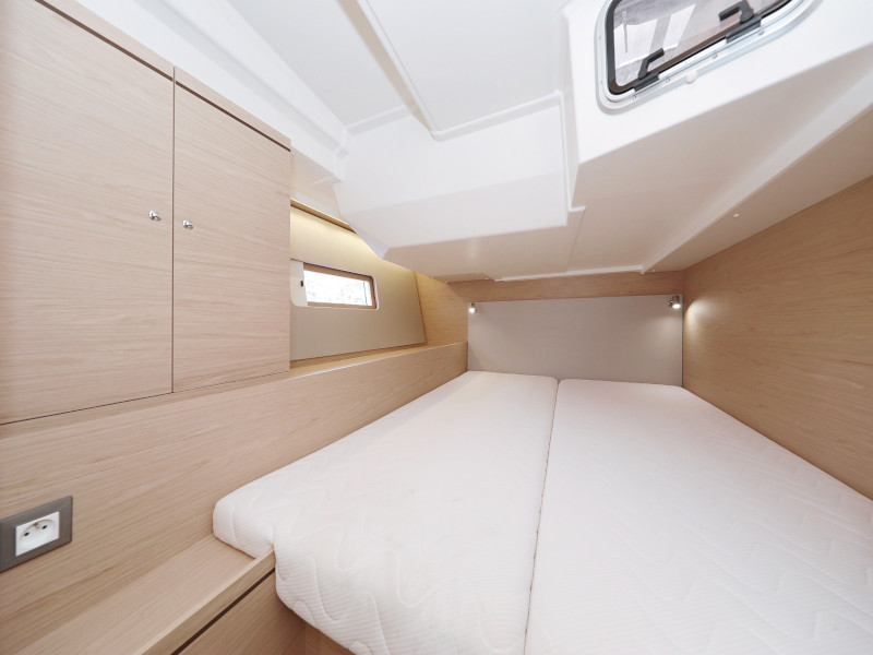 Photo #2 - Oceanis 51.1 (ZEPHYR B) en Zadar - 8153