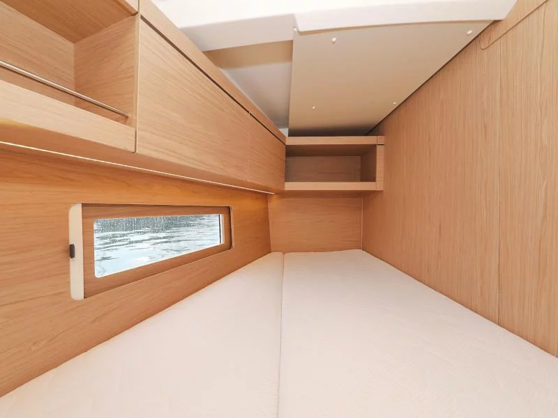 Oceanis 46.1 (MR.WHITE)  - 50