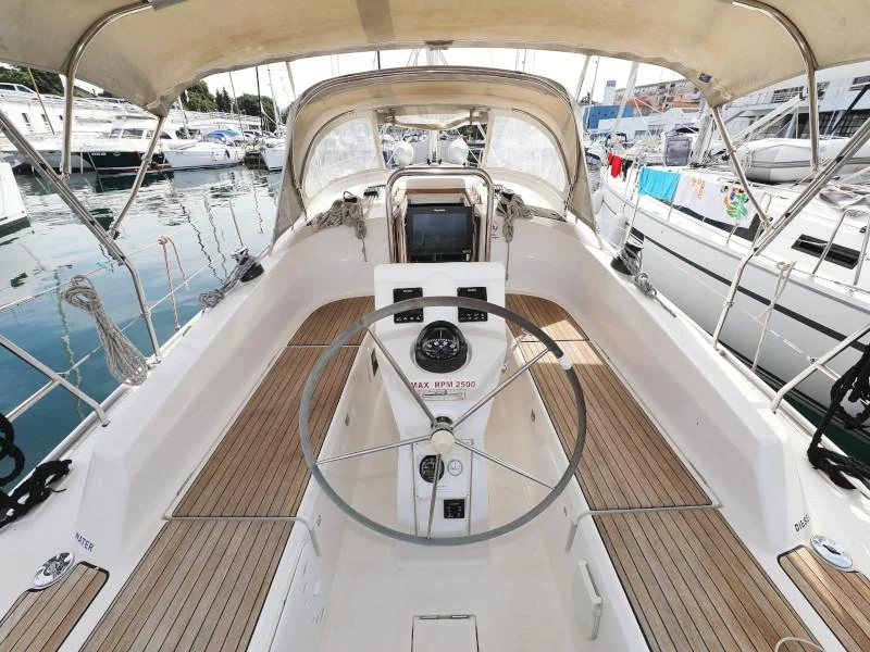 Bavaria 36 Cruiser (Petra M)  - 58