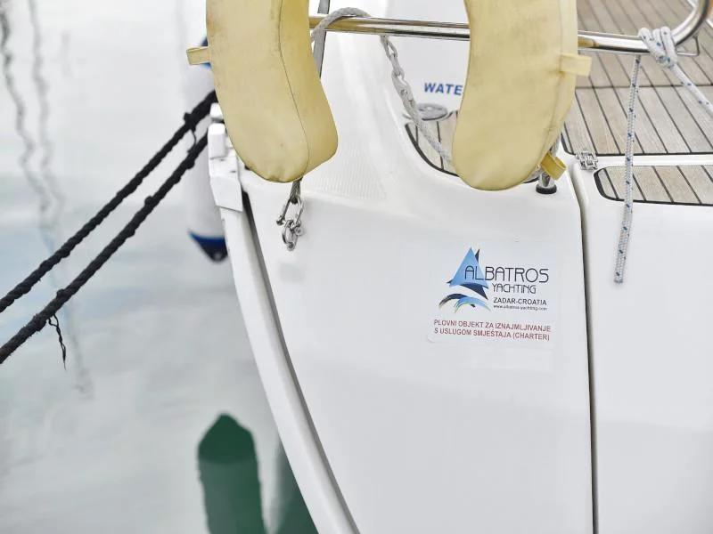 Bavaria 36 Cruiser (Petra M)  - 4