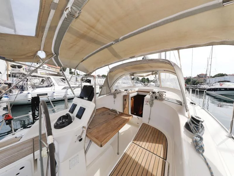 Bavaria 36 Cruiser (Petra M)  - 71