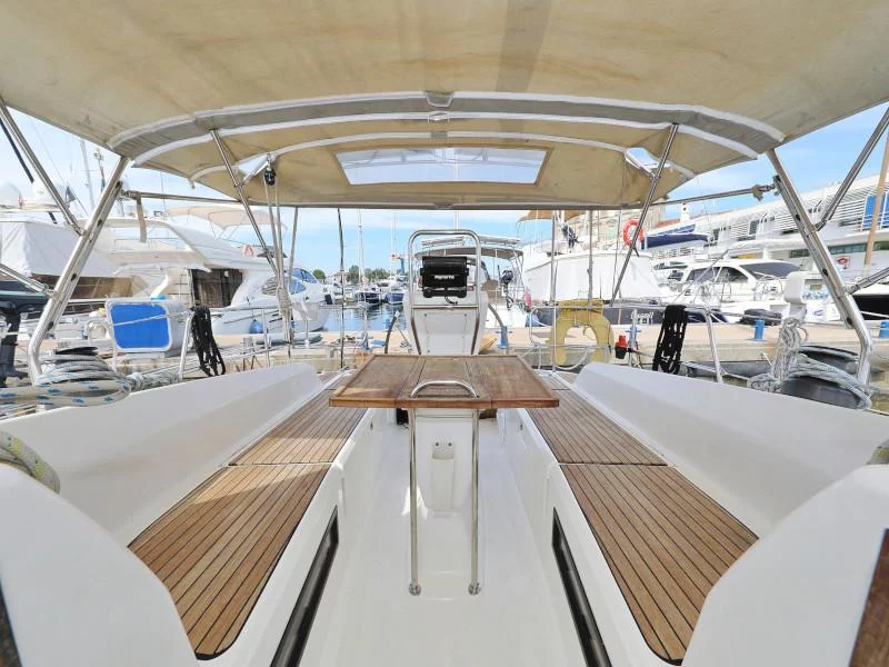 Bavaria 36 Cruiser (Petra M)  - 44