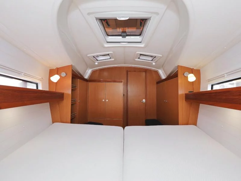 Bavaria 36 Cruiser (Petra M)  - 53
