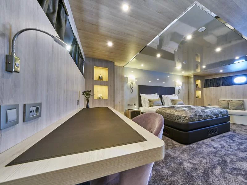 Luxury Sailing Yacht Dalmatino (Dalmatino)  - 12
