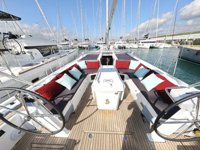 Oceanis 51.1 (GREY GOOSE)  - 92