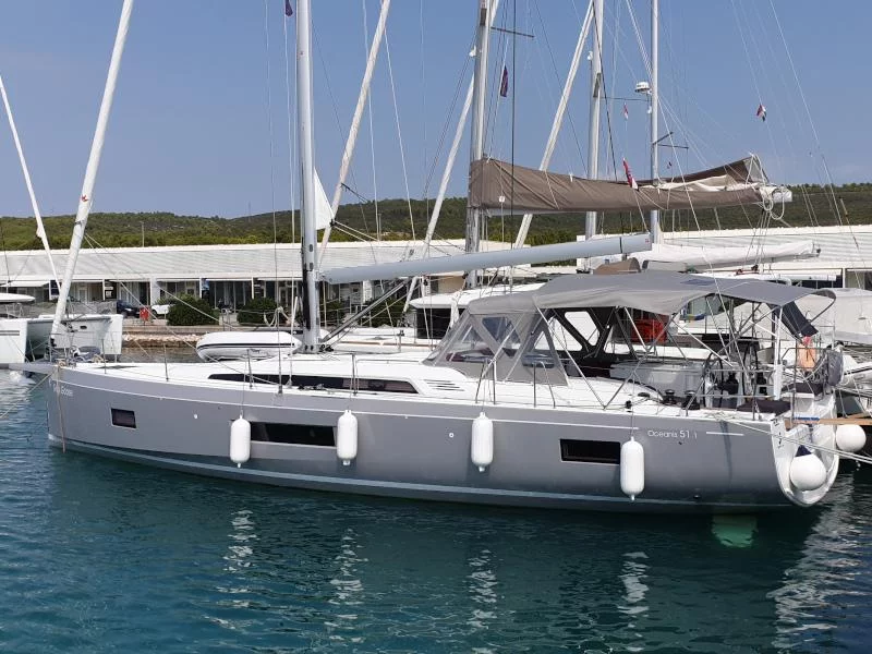 Oceanis 51.1 (GREY GOOSE)  - 87