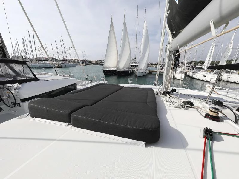Lagoon 40 (MARI)  - 46