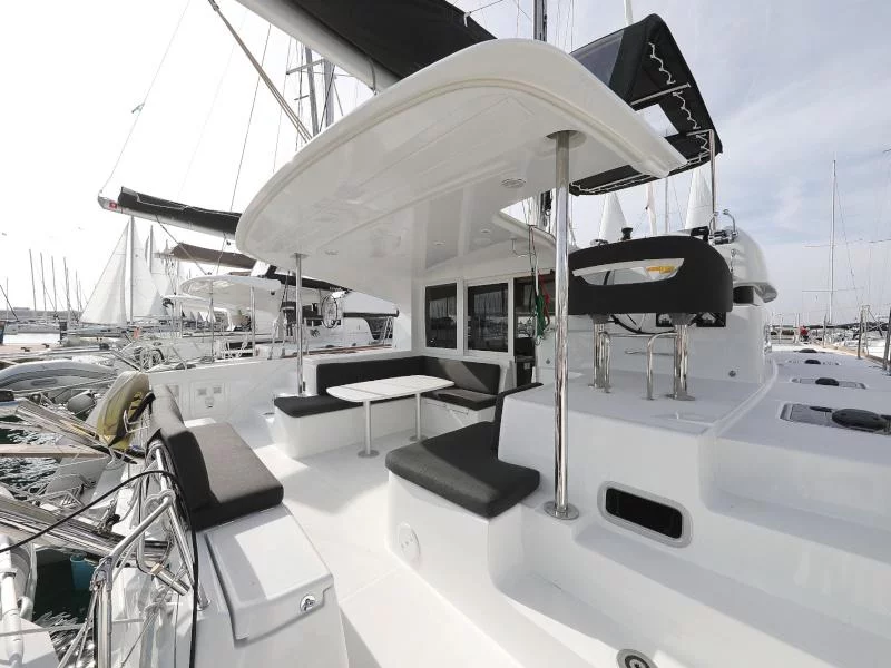 Lagoon 40 (MARI)  - 27