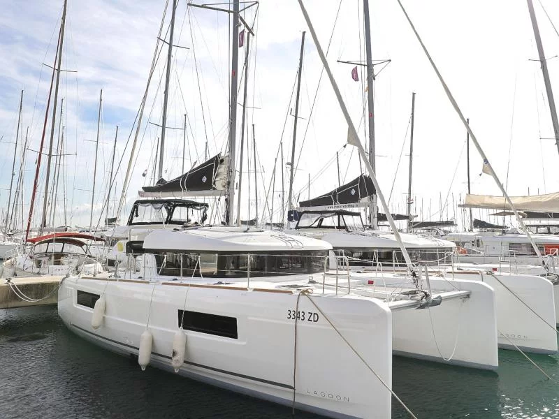 Lagoon 40 (BLUE ANGEL)  - 25