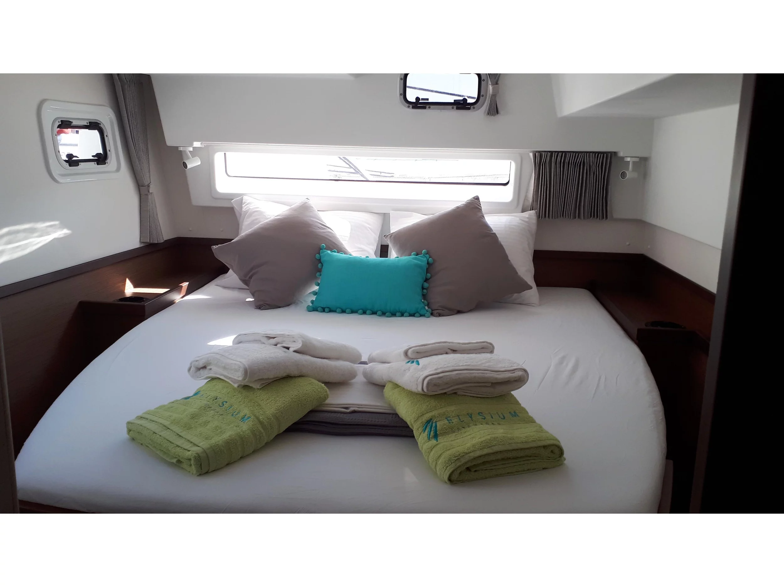 Lagoon 42 (Elysium crewed - VIP equipped) Plan image - 5