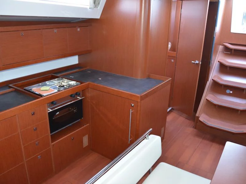 Oceanis 48 (Lucy)  - 1