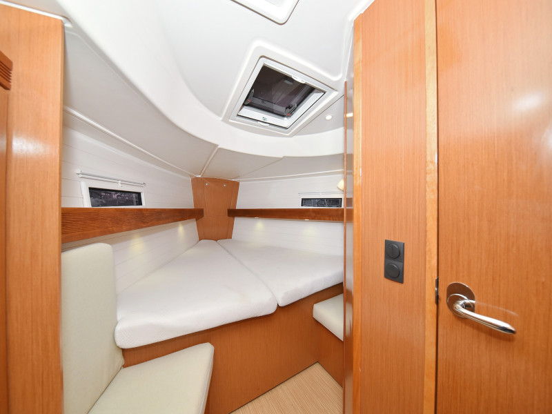 Photo #10 - Bavaria Cruiser 40 (PIA M) in Zara - 17101