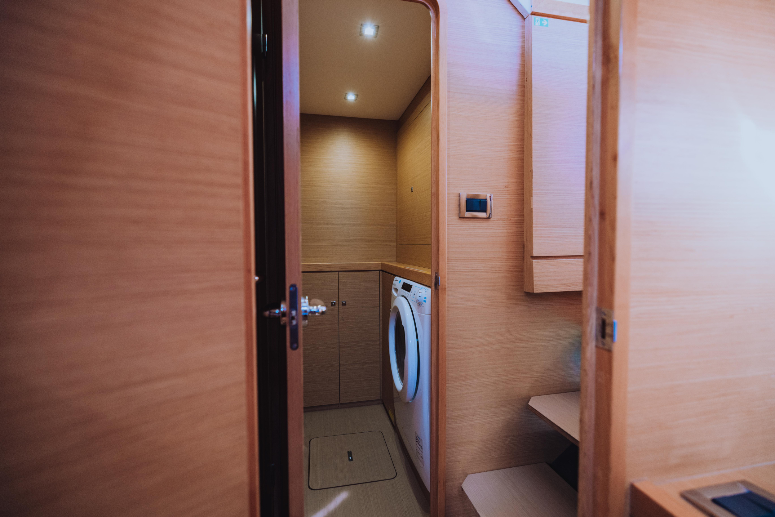 Dufour 48 Catamaran — photo 15