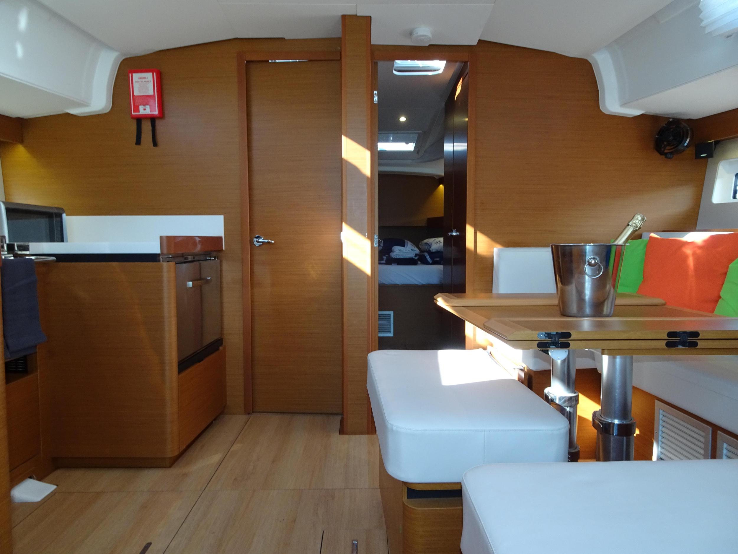 Sun Odyssey 490 — photo 15