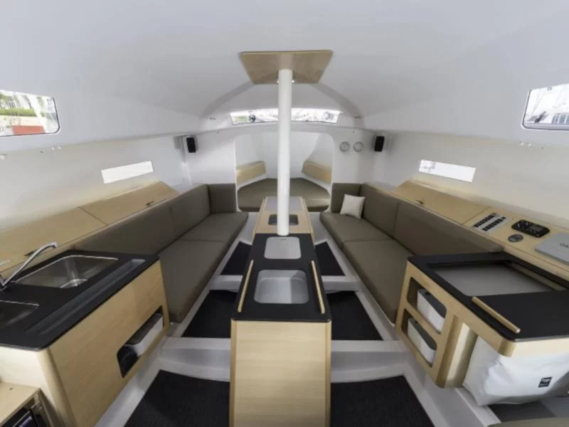Pogo 30 (MA AUVA) Interior image - 5