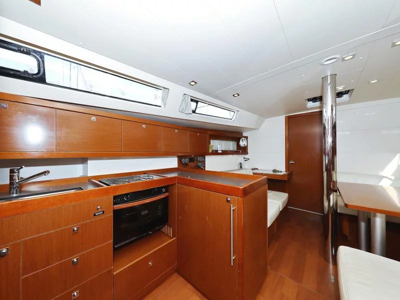 Oceanis 41 (Hope)  - 31