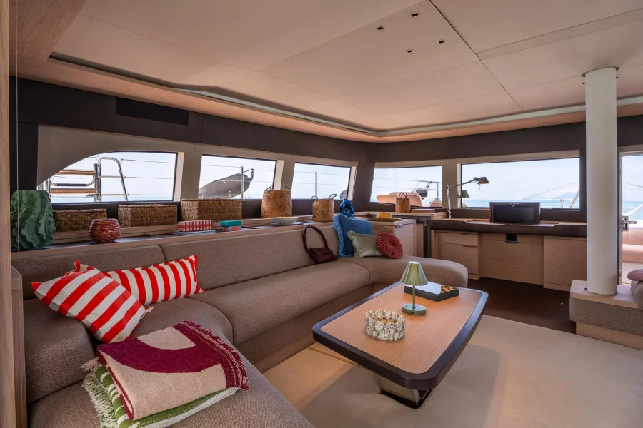 Lagoon Sixty 5 (SAILUXE - Gloria) Dinette - 17