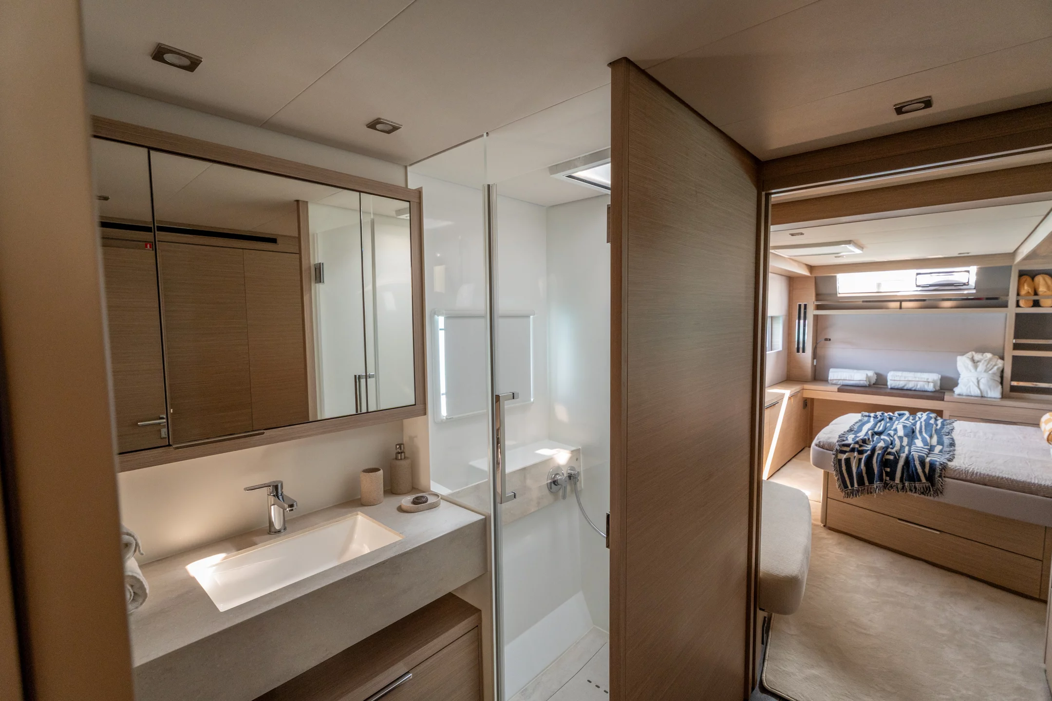 Lagoon 55 (SAILUXE - Vega) Master cabin - 23