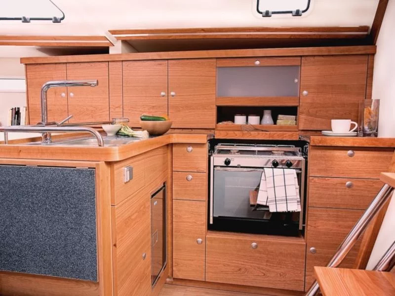 Hanse 430e (Divine Caroline)  - 1