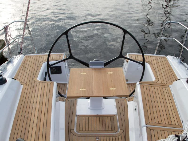 Dehler Varianta 37 (Leila)  - 1