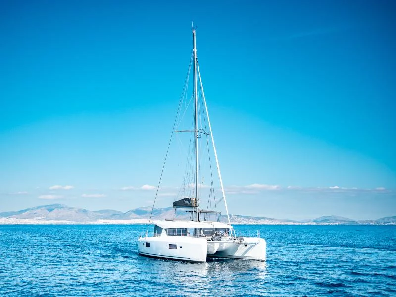 Lagoon 42 (Beauty L -GEN--SOLAR-ELEC.WC)  - 5