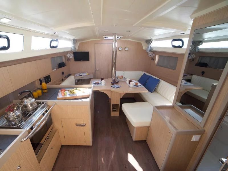 Oceanis 41.1 (Felice) Interior image - 5