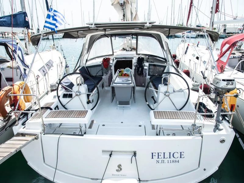 Oceanis 41.1 (Felice)  - 1