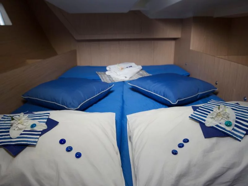 Oceanis 41.1 (Felice)  - 4
