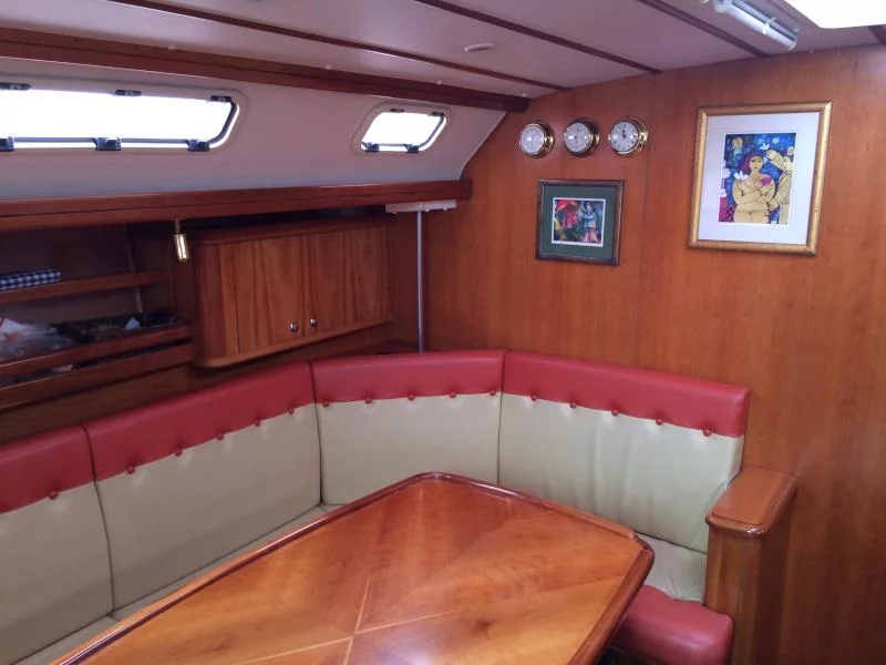 Alfa 51 (Jacosta) Interior image - 8