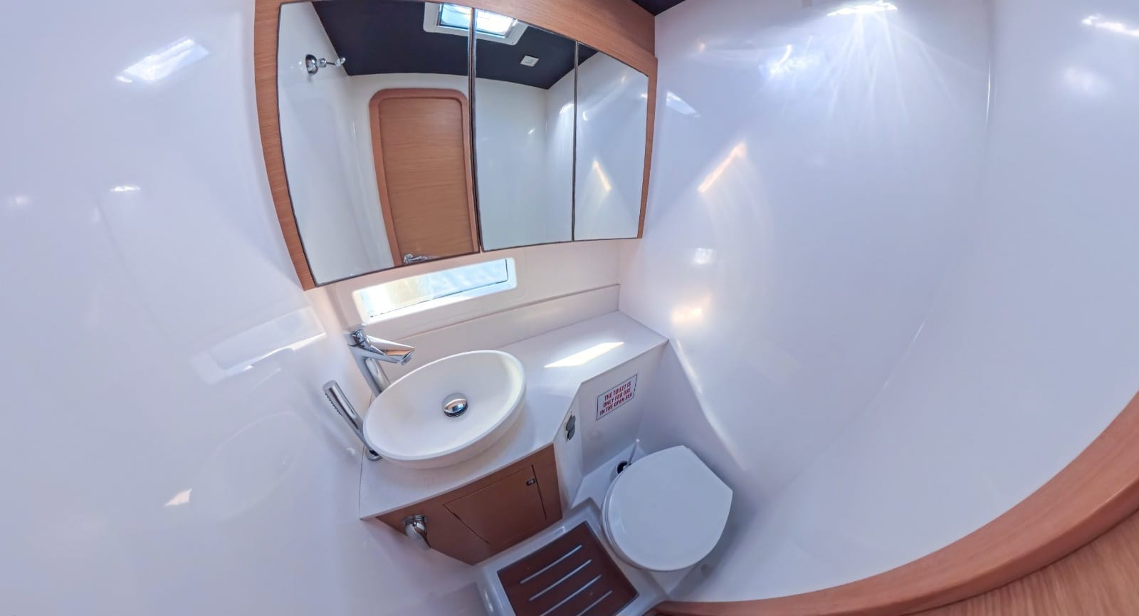 Dufour 48 Catamaran — photo 9